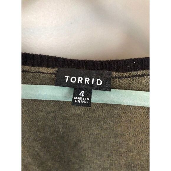 Torrid size 4x 4xl green and black valentines love heart sweater - Picture 3 of 4